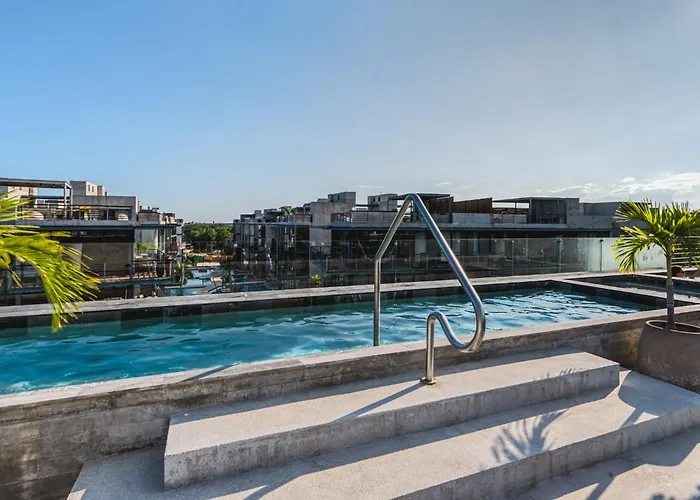 1 Bedroom On Cenote Largest Gym Coworking Apartment *